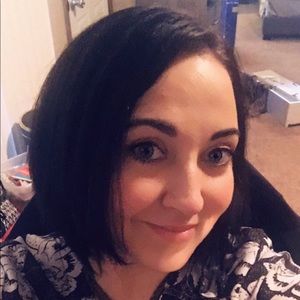 Meet your Posher, Rrebekah